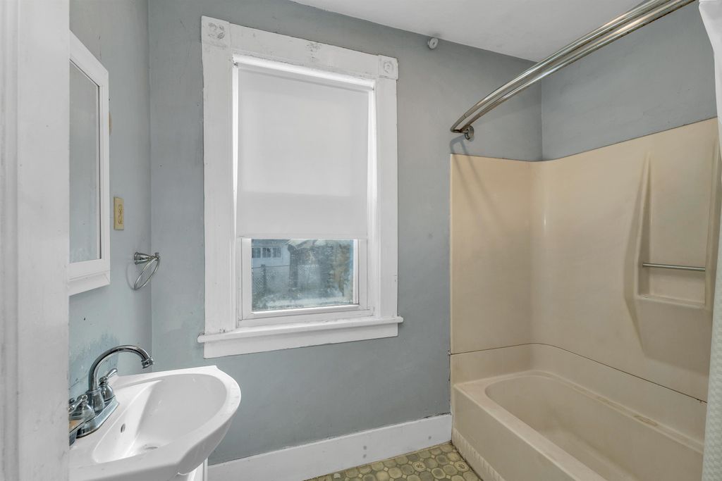 Photo of 124 East Main Street, Tilton, NH 03276 (MLS # 5068470)