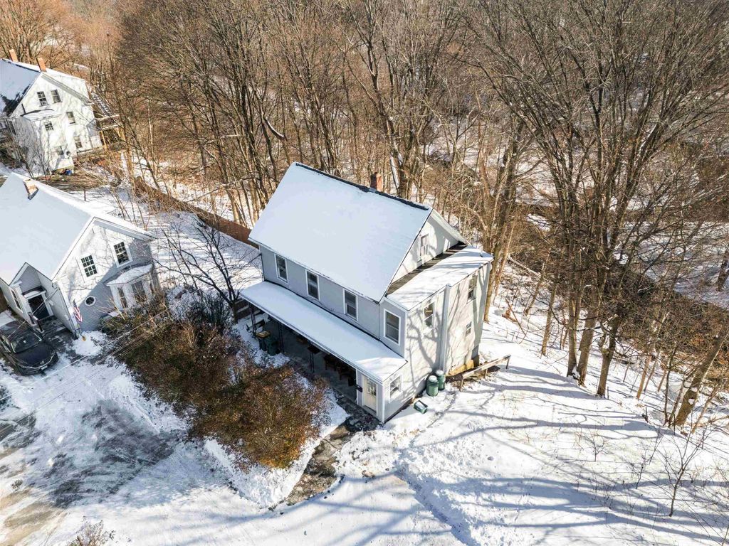 Photo of 16 Springfield Court, Rochester, NH 03867 (MLS # 5071678)