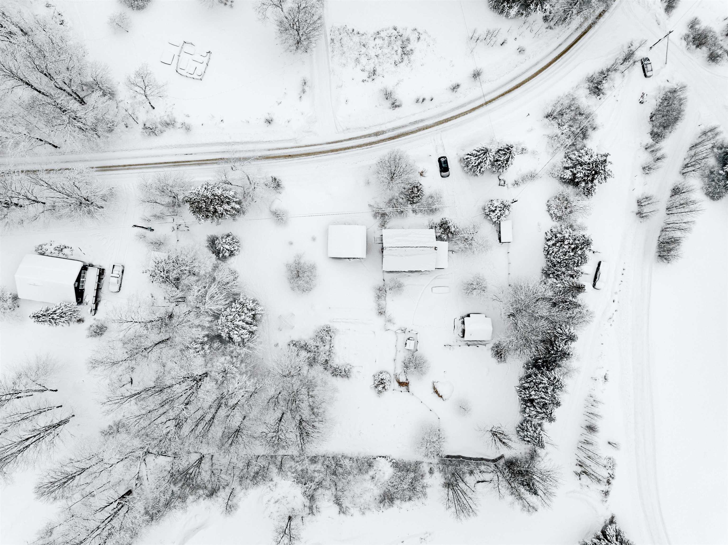 Hyde Park, Vermont 05655, United States, 4 Bedrooms Bedrooms, ,1 BathroomBathrooms,Residential,Pending,8005