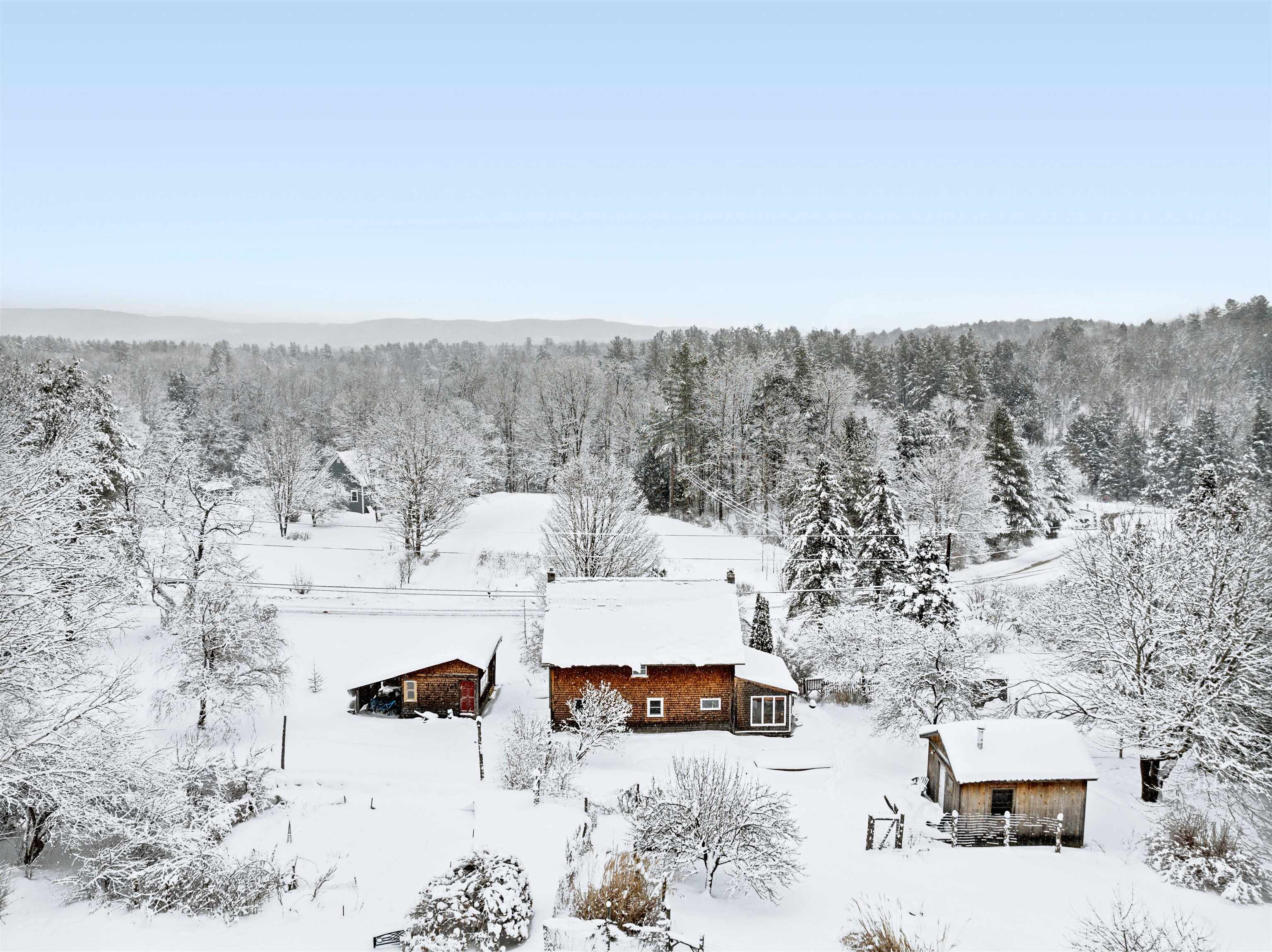 Hyde Park, Vermont 05655, United States, 4 Bedrooms Bedrooms, ,1 BathroomBathrooms,Residential,Pending,8005