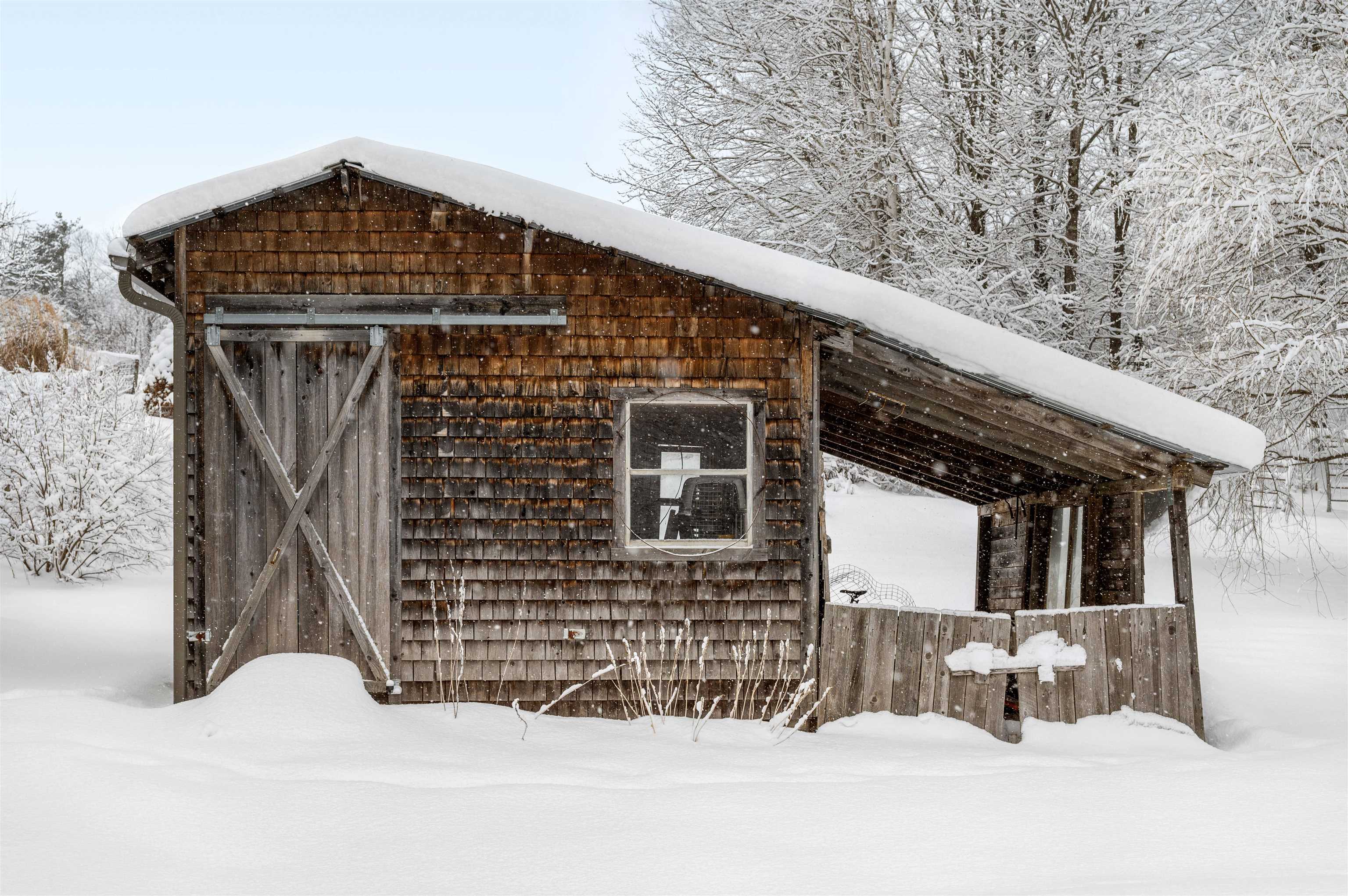 Hyde Park, Vermont 05655, United States, 4 Bedrooms Bedrooms, ,1 BathroomBathrooms,Residential,Pending,8005