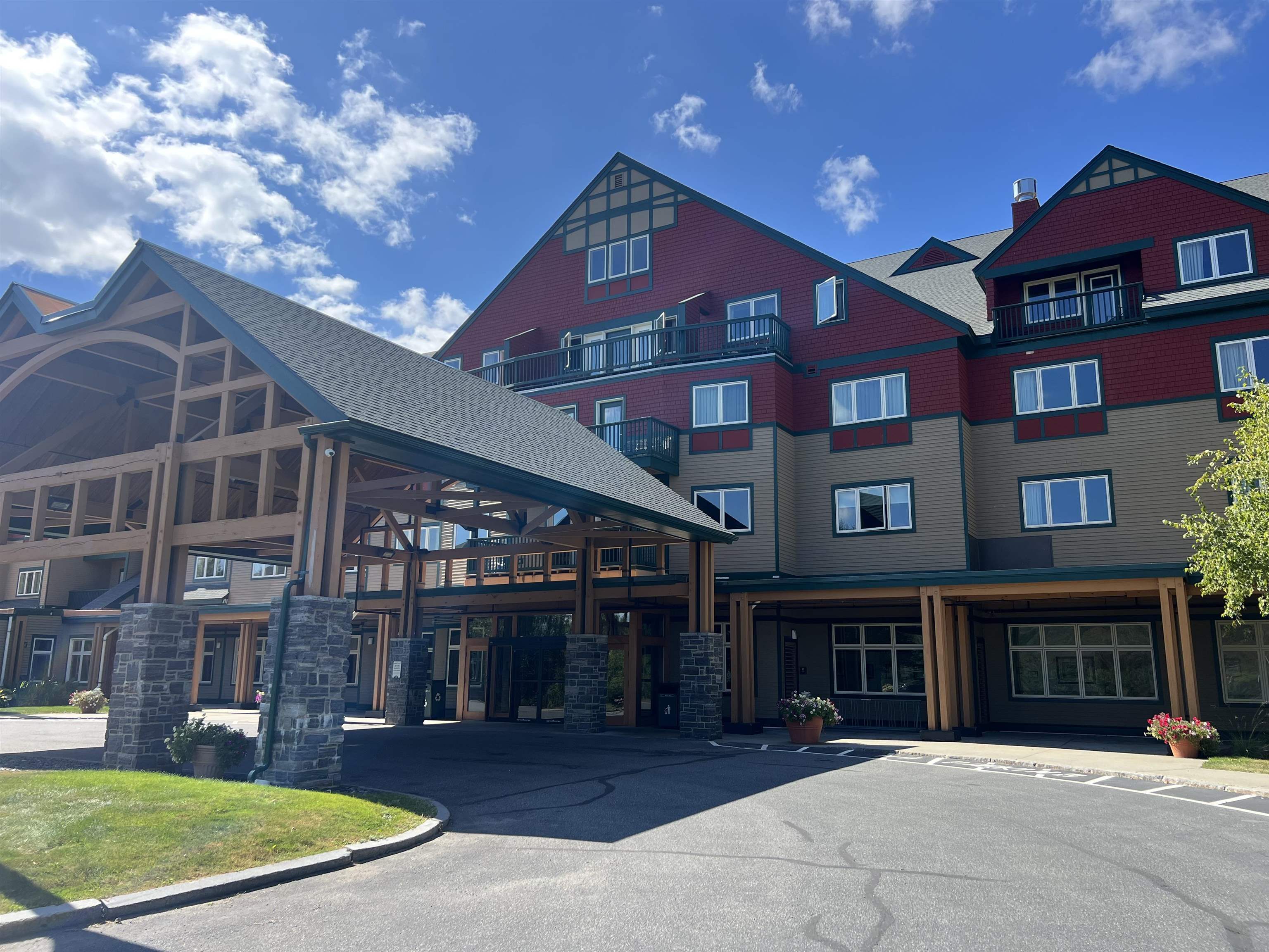 Photo 1 of 58 — 123/125 Qtr 4 Grand Summit Way 123/125, Qtr 4, Dover, VT 05356