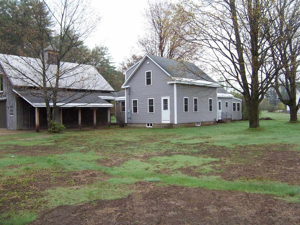 Photo of 501 Pleasant Street, Bristol, NH 03222 (MLS # 5073564)
