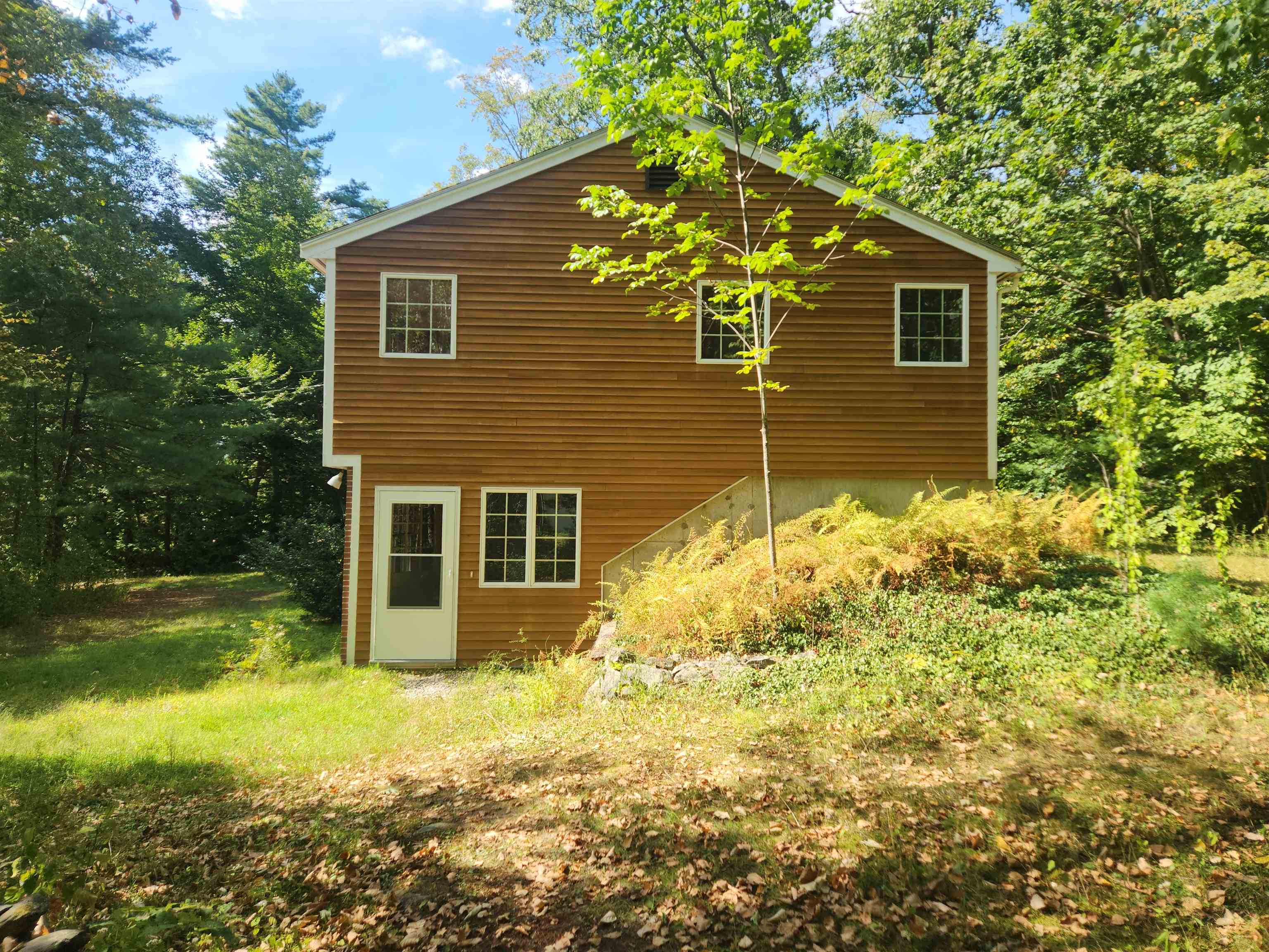 Nottingham, New Hampshire 03290, United States, 2 Bedrooms Bedrooms, ,2 BathroomsBathrooms,Residential,Active,201603