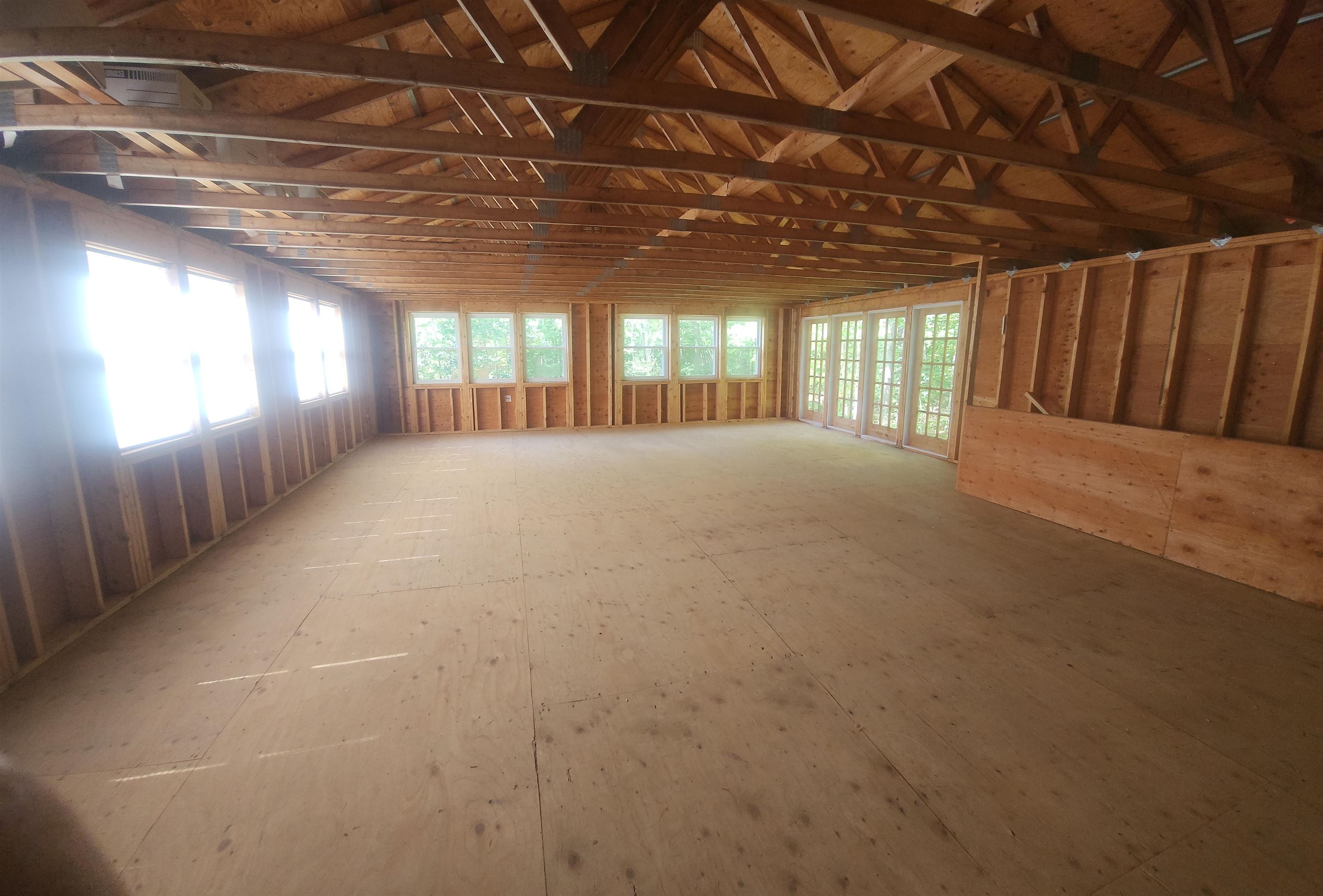 Nottingham, New Hampshire 03290, United States, 2 Bedrooms Bedrooms, ,2 BathroomsBathrooms,Residential,Active,201603