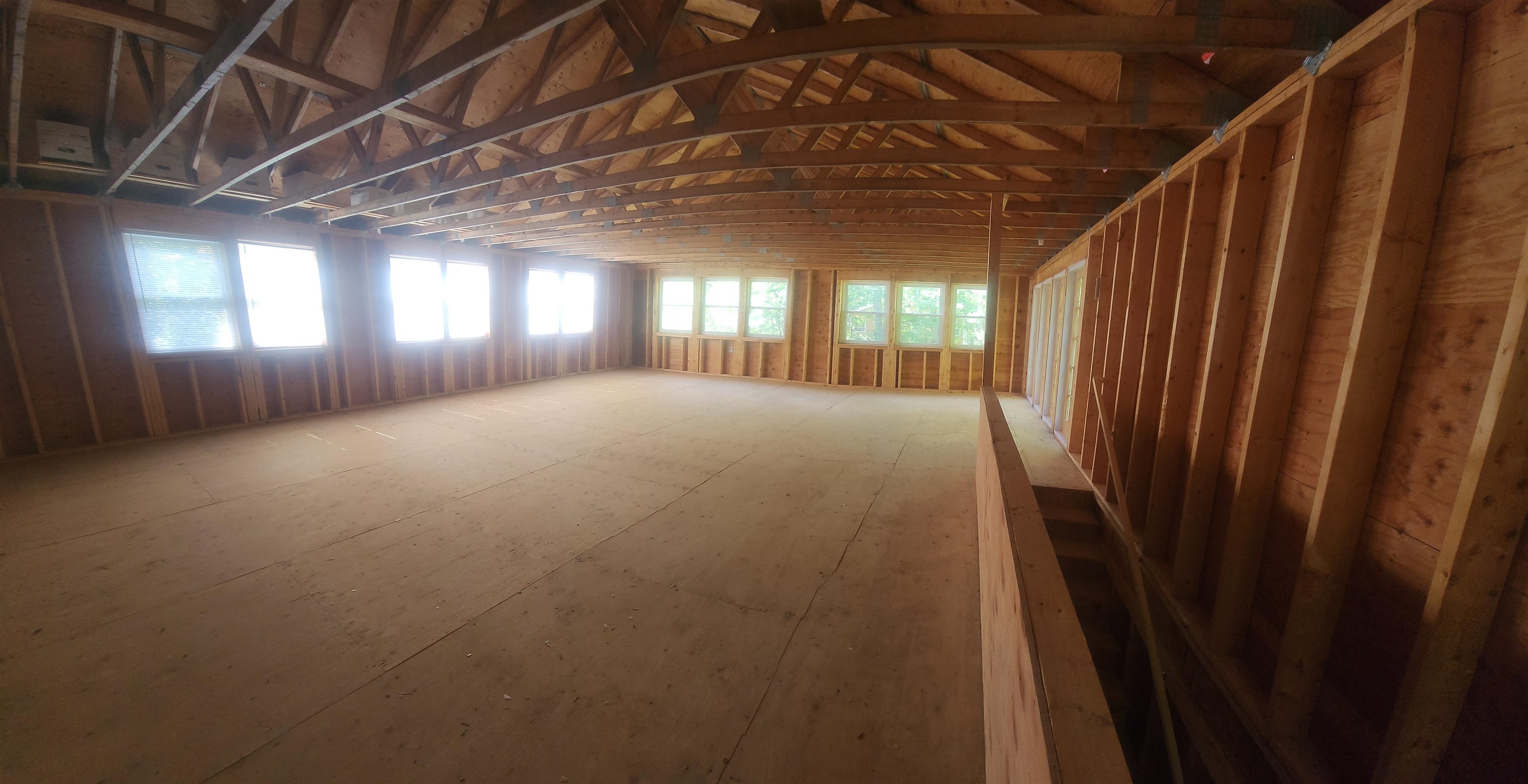 Nottingham, New Hampshire 03290, United States, 2 Bedrooms Bedrooms, ,2 BathroomsBathrooms,Residential,Active,201603