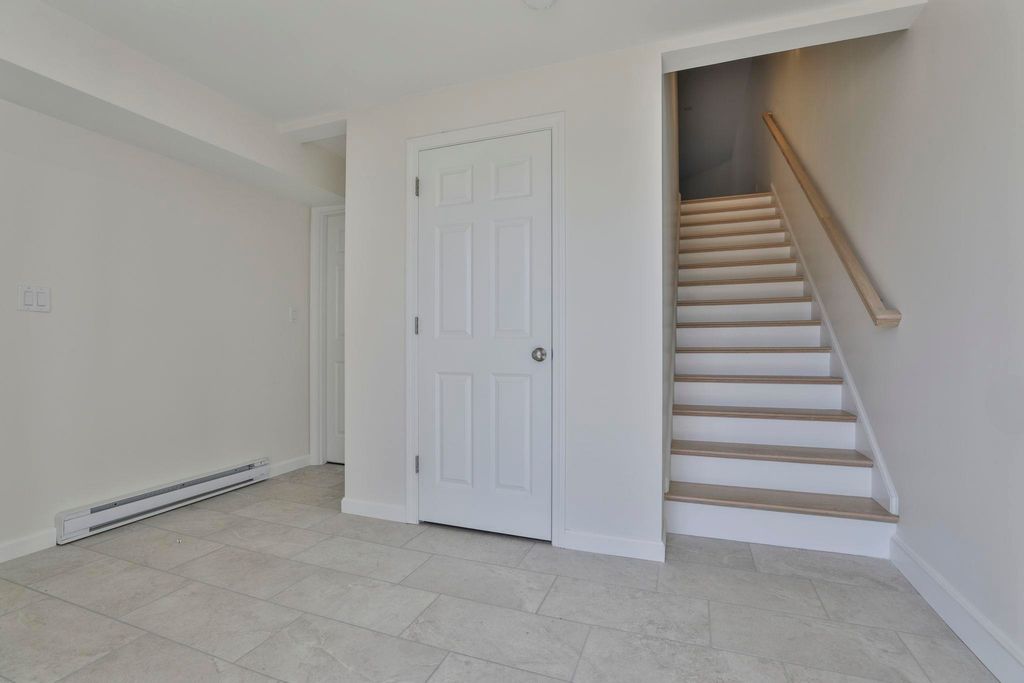 Photo of 21 Autumn Lane, Raymond, NH 03077 (MLS # 5070999)