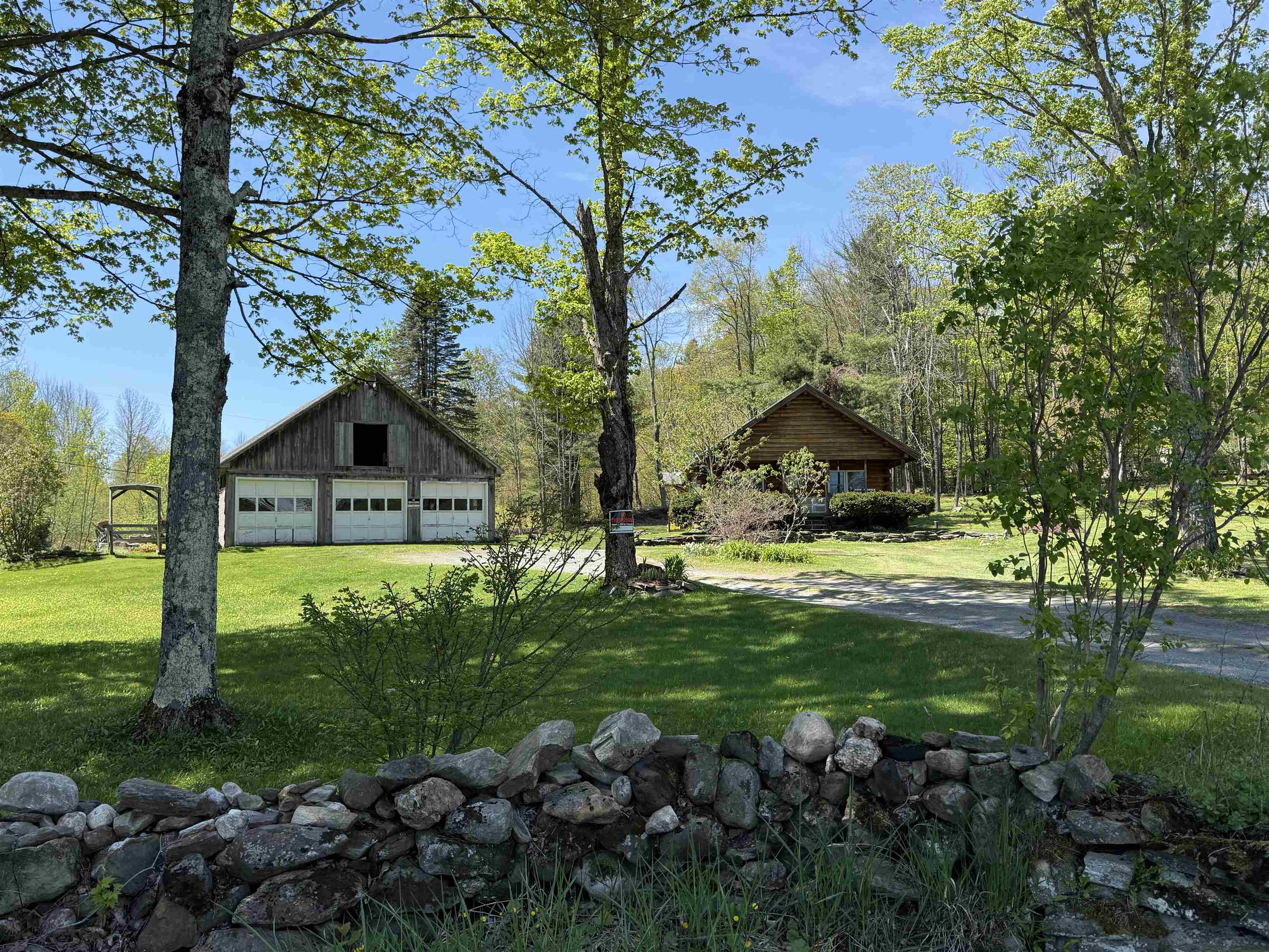 2276 Mount Hunger Road