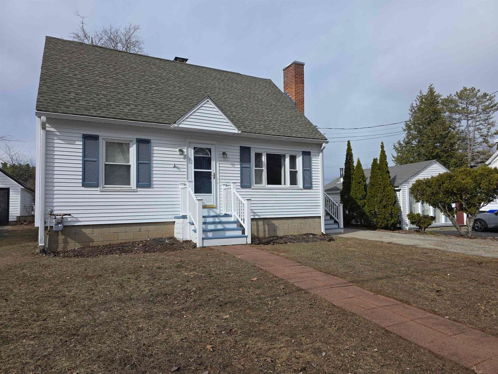 Photo of 21 Erie Street, Manchester, NH 03102 (MLS # 5078399)