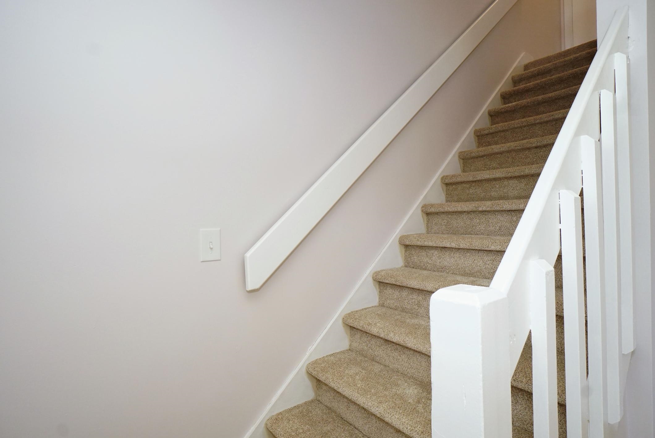 Milford, New Hampshire 03055, United States, 2 Bedrooms Bedrooms, ,2 BathroomsBathrooms,Residential,Pending,115427