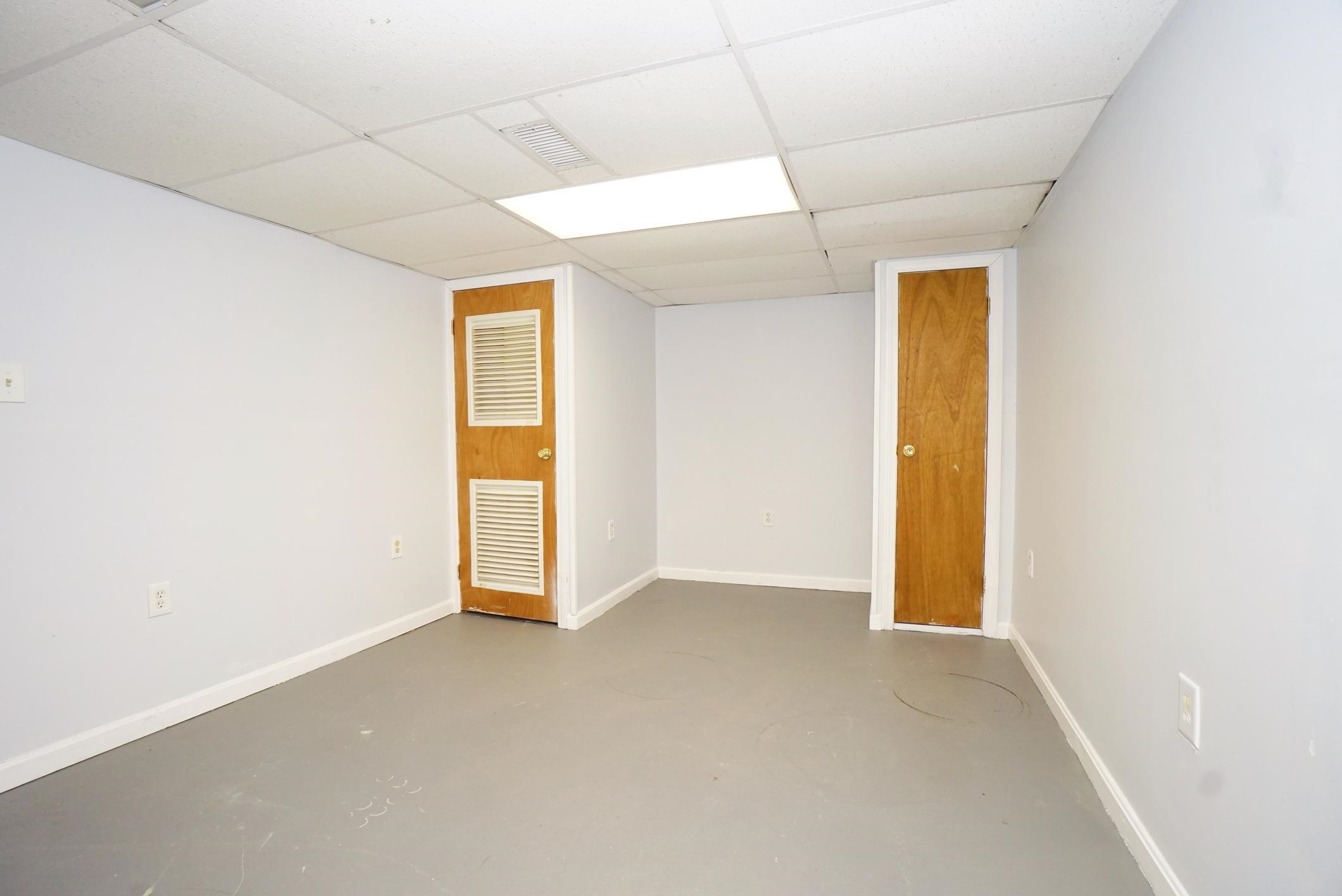 Milford, New Hampshire 03055, United States, 2 Bedrooms Bedrooms, ,2 BathroomsBathrooms,Residential,Pending,115427