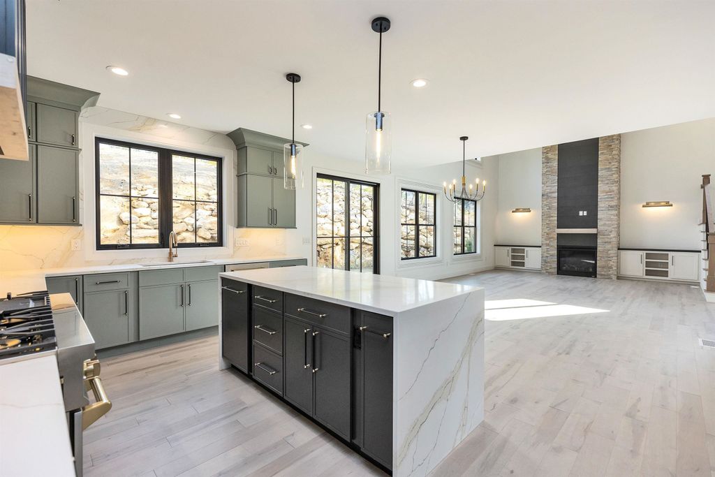 Photo of 17434 Boiling Kettle Way, Bedford, NH 03110 (MLS # 5080144)