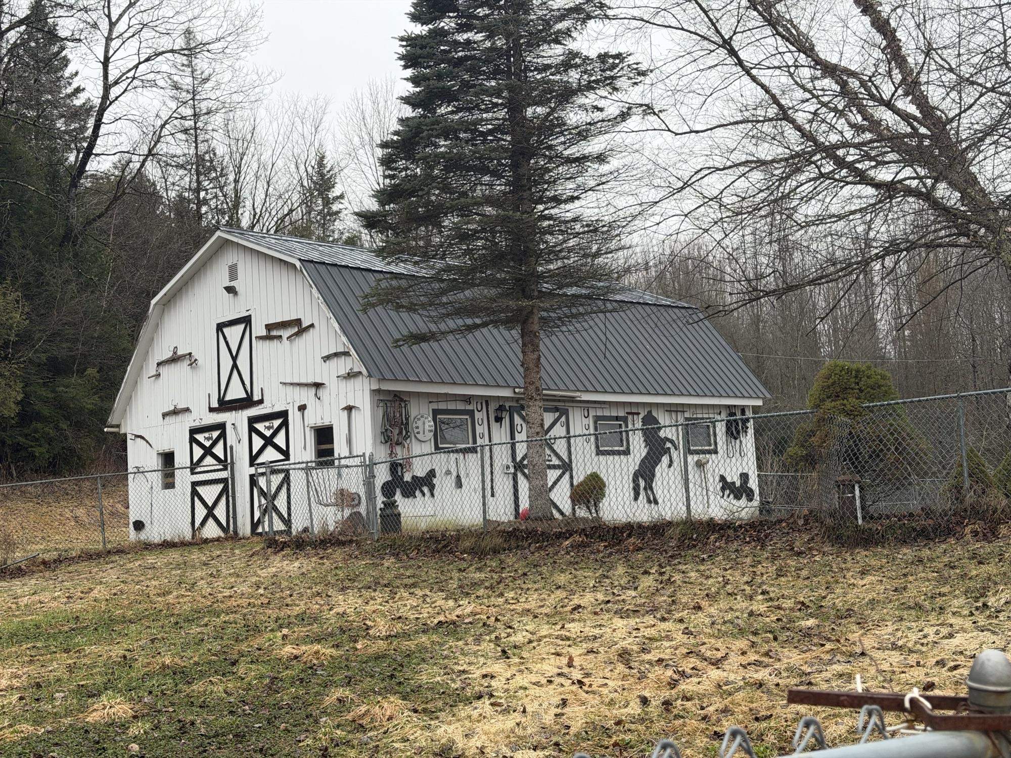 3724 Vt Route 105 Road