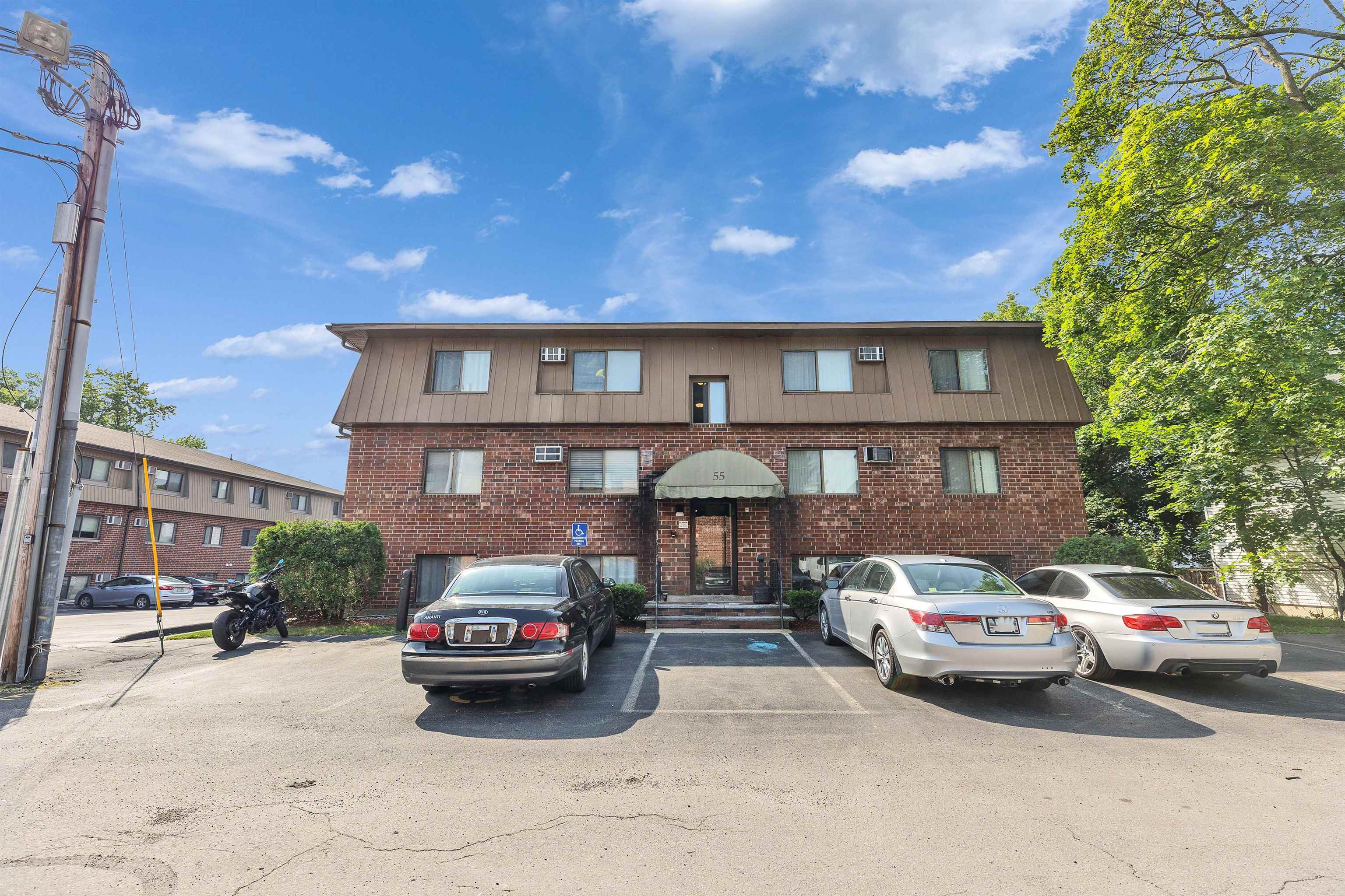 55 Log Street 1A