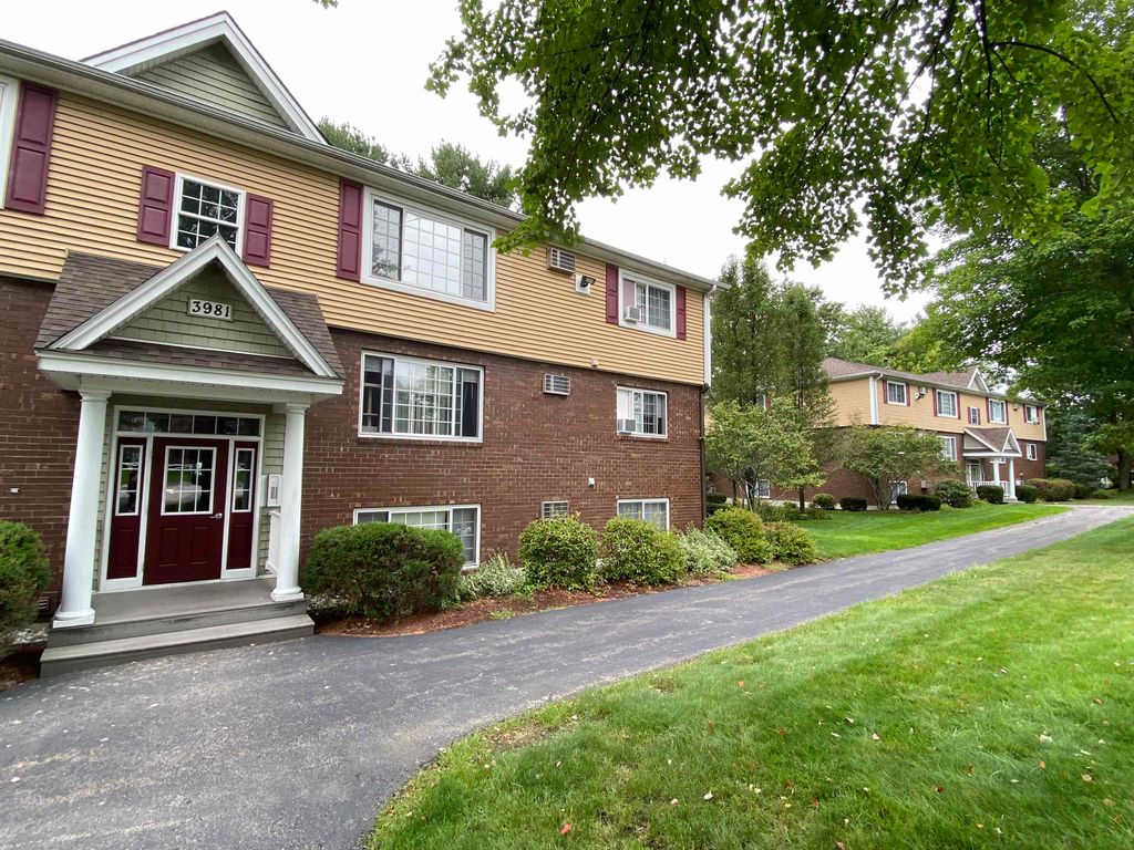 Photo of 3951 Old Brown Avenue #101, Manchester, NH 03103 (MLS # 5065706)