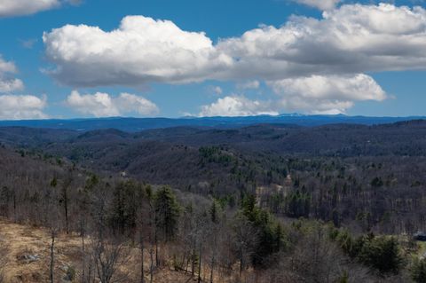 00 Chapel Hill Road 3 Sharon VT 05065