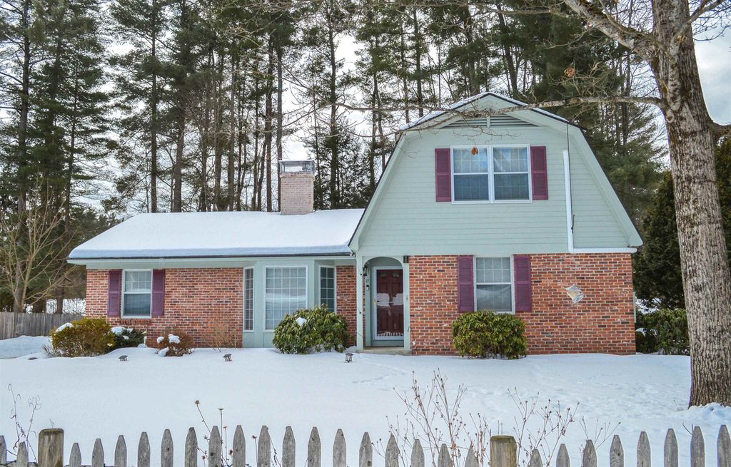 Photo of 17 Leahy Road, Keene, NH 03431 (MLS # 5054637)