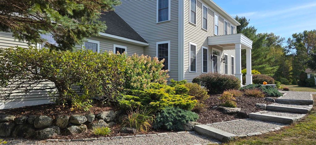 Photo of 31 Ilona Lane, Loudon, NH 03307 (MLS # 5064269)