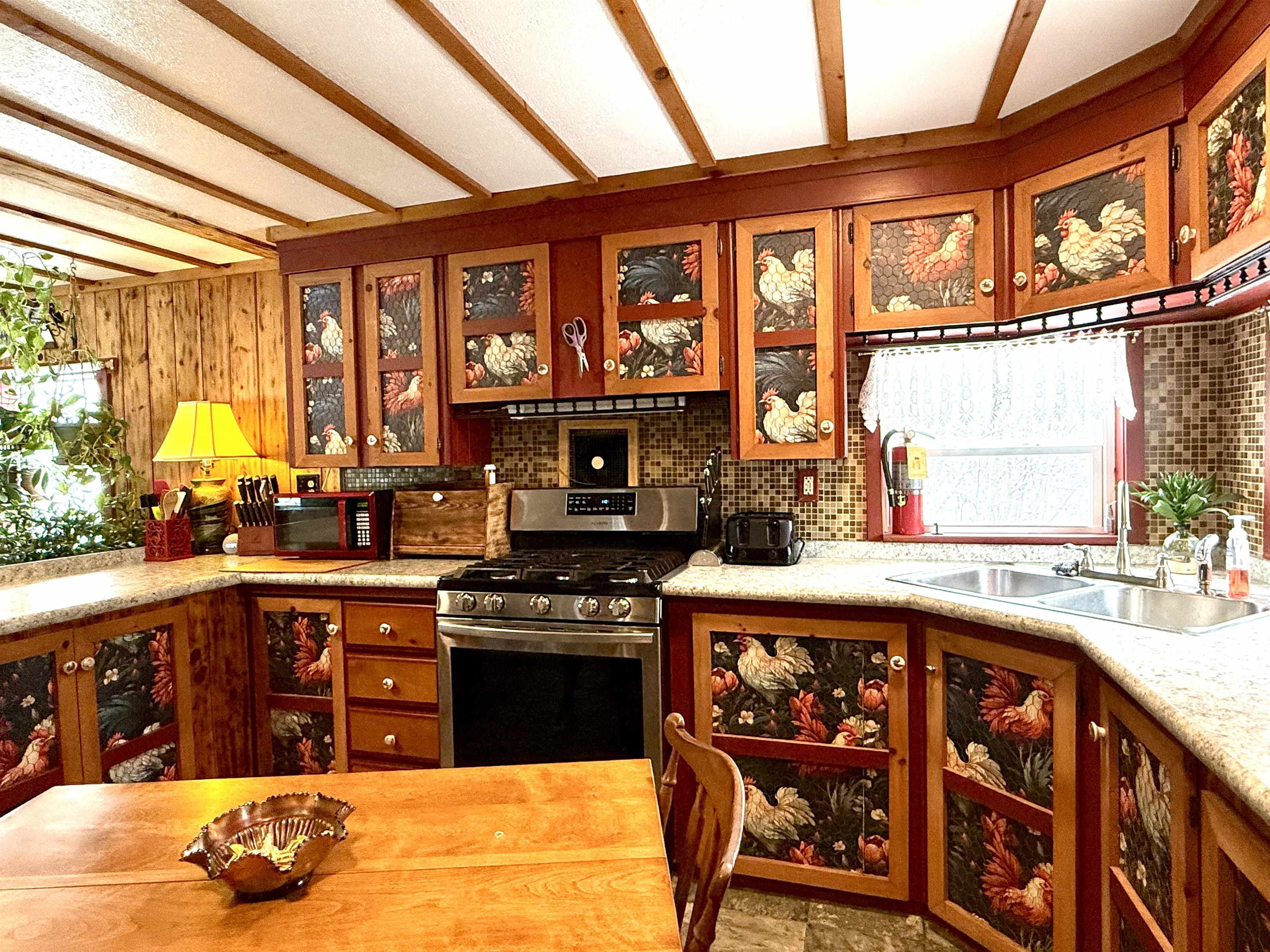 7680 VT Route 102 Route