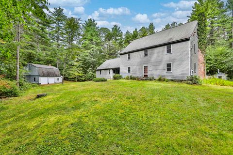 32 Sumner Lane Hollis NH 03049