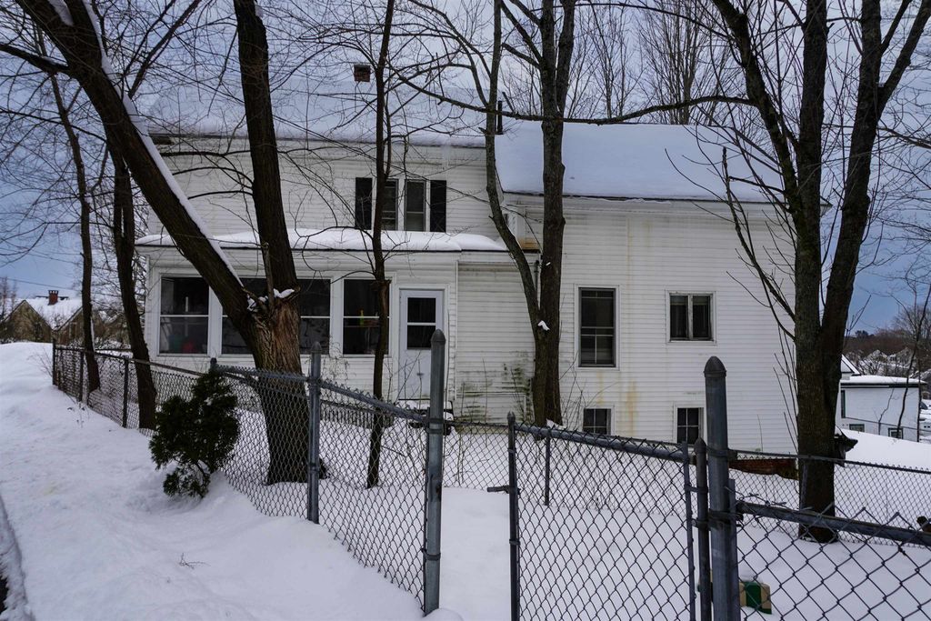 Photo of 10 W High Street, Somersworth, NH 03878 (MLS # 5076528)