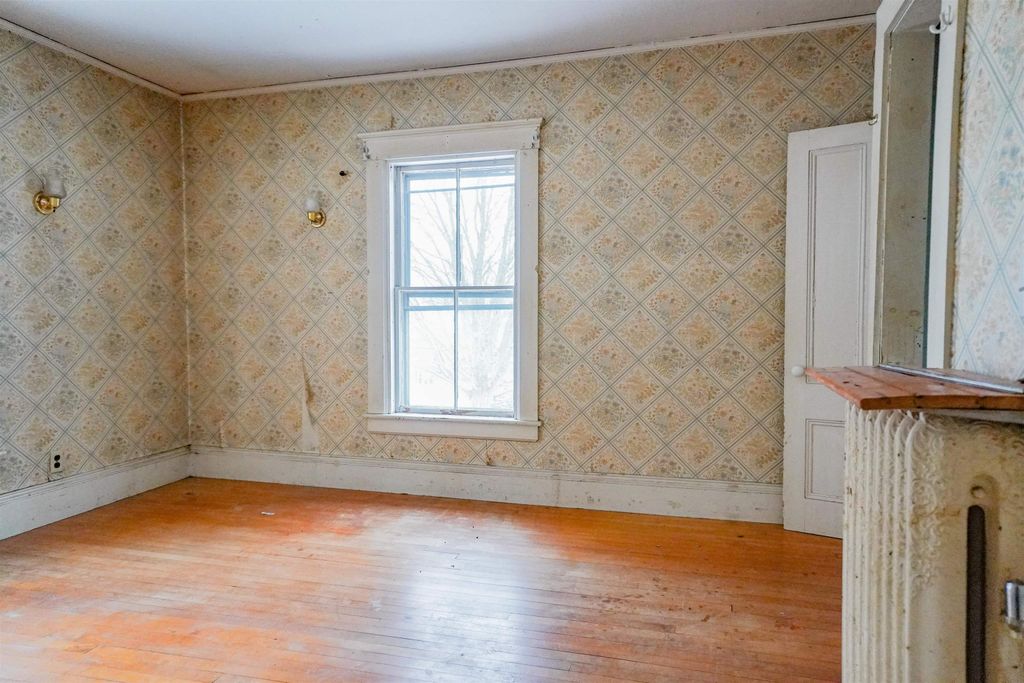 Photo of 10 W High Street, Somersworth, NH 03878 (MLS # 5076528)