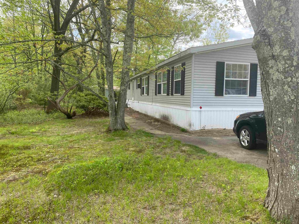 Photo of 30 Stacey Avenue, Seabrook, NH 03874 (MLS # 5089401)
