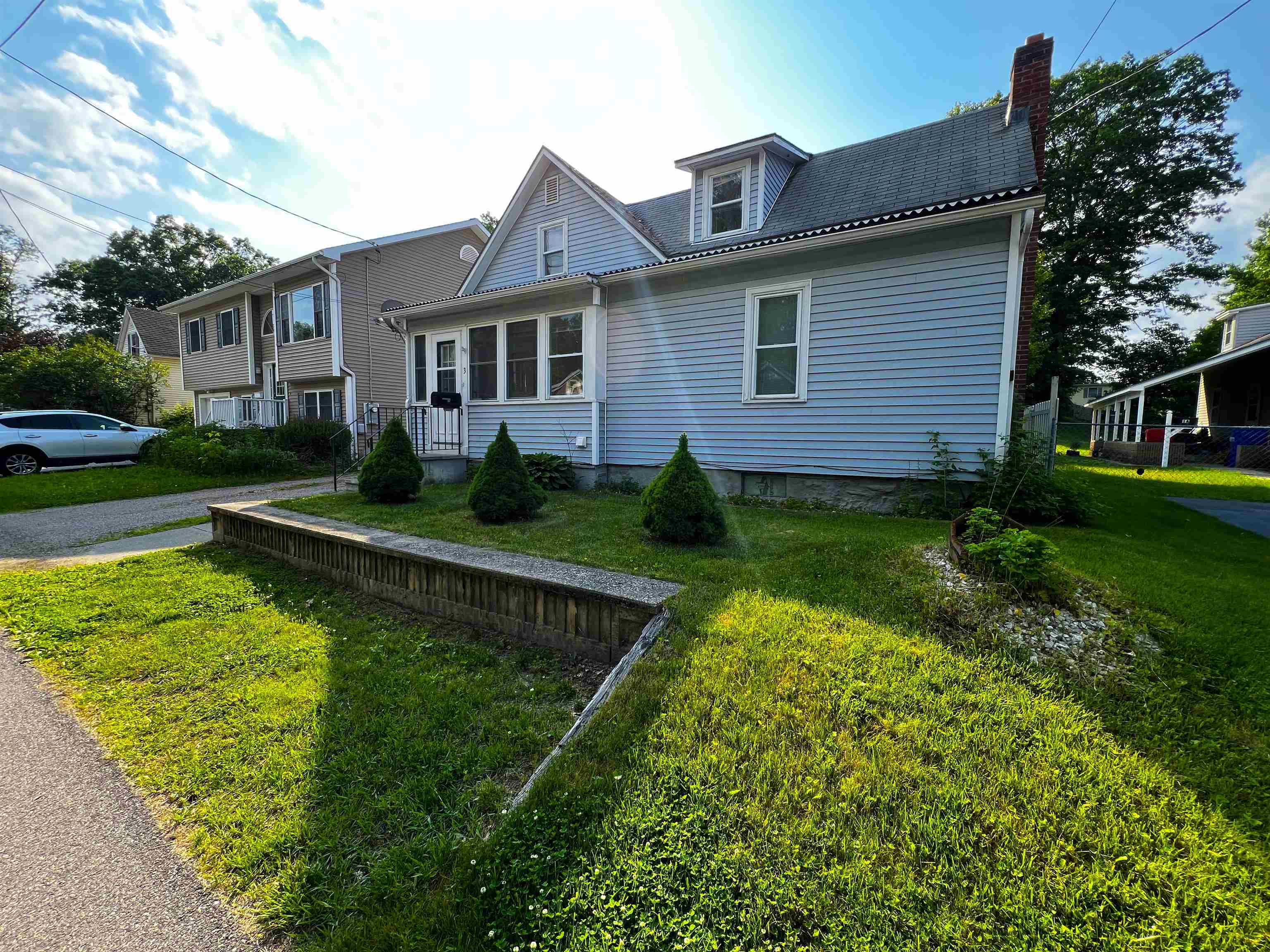 3 Camp Street