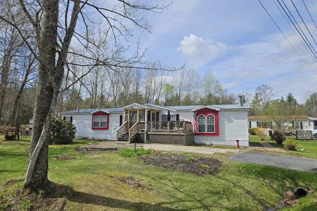 Photo of 127 MORWAYS Park, Charlestown, NH 03603 (MLS # 5076435)
