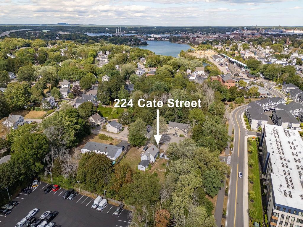 Photo of 224 Cate Street, Portsmouth, NH 03801 (MLS # 5059038)