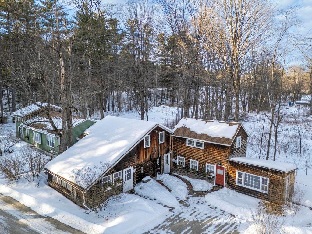Photo of 85 Intervale Road, Wilton, NH 03086 (MLS # 5075855)