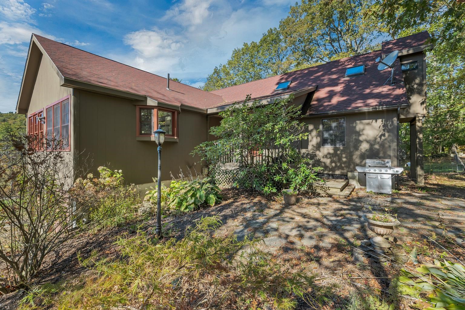 484 Old Swanzey Road