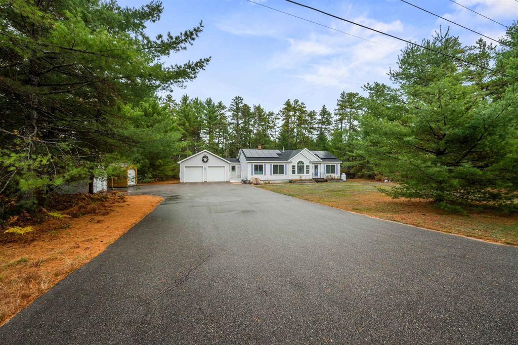 Photo of 156 Fawn Drive, Madison, NH 03875 (MLS # 5065846)
