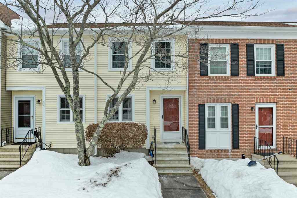 Photo of 543 Fox Hollow Way, Manchester, NH 03104 (MLS # 5078340)