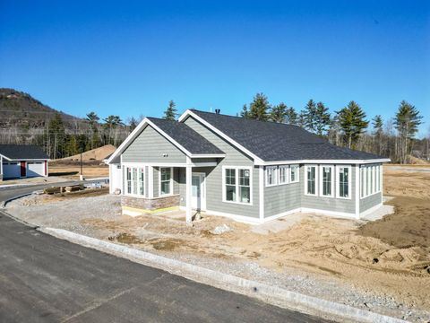 Photo of 52 Whispering Pines Place #17, Conway, NH 03860 (MLS # 5082608)