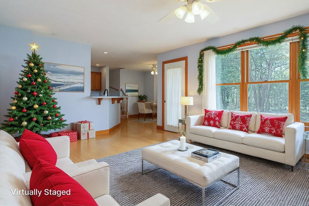 Photo of 762 Robinson Road, Pembroke, NH 03275 (MLS # 5058515)