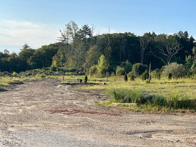 Windham, New Hampshire 03087, United States, ,Commercial,Pending,206840