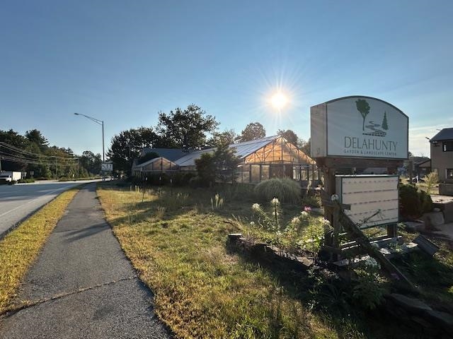 Windham, New Hampshire 03087, United States, ,Commercial,Pending,206840