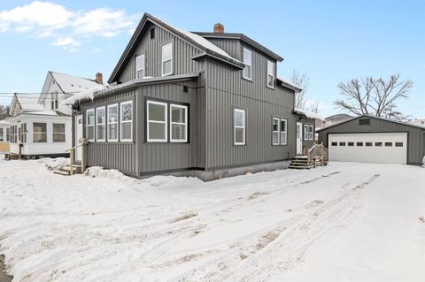 Photo of 14 Odell Park, Northumberland, NH 03582 (MLS # 5074027)