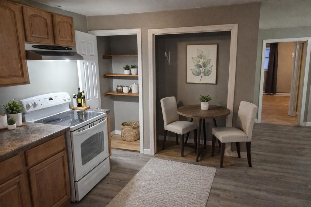 Photo of 159 Auburn Street #Floor 2, Manchester, NH 03103 (MLS # 5078262)