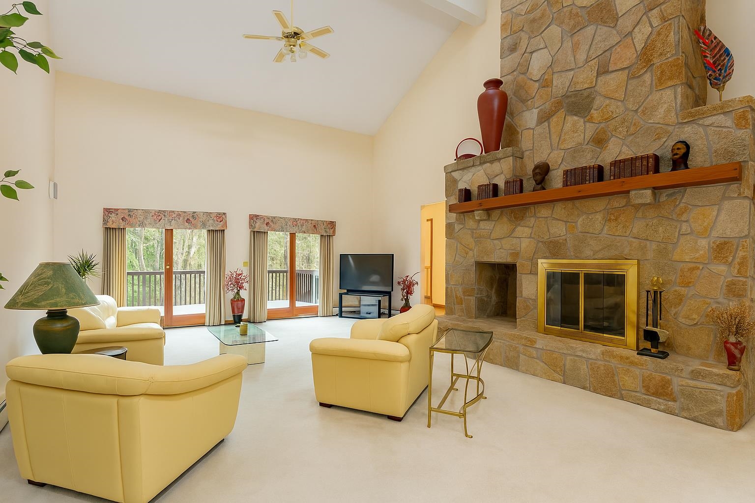 2 Hemlock Road