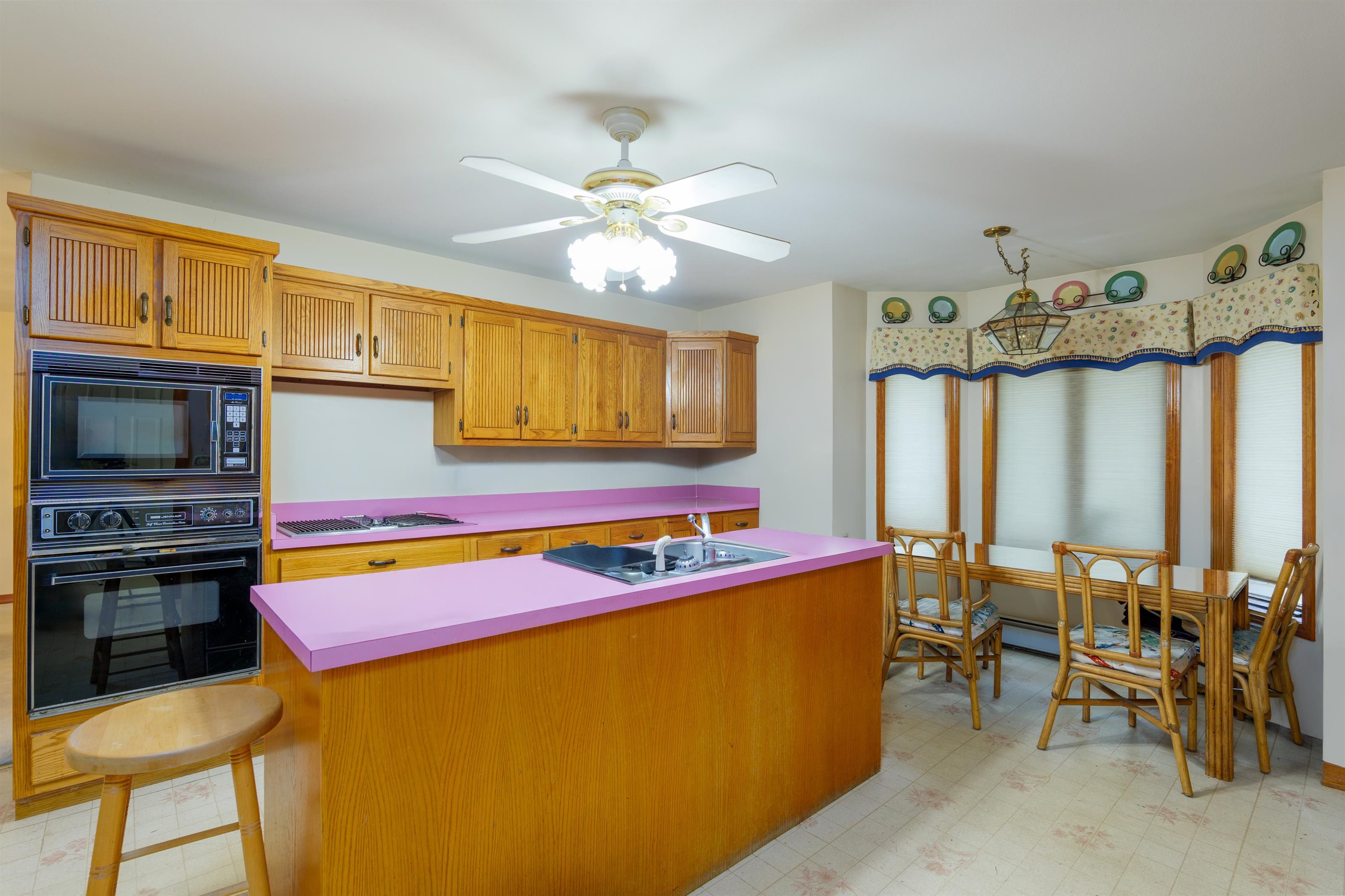 2 Hemlock Road