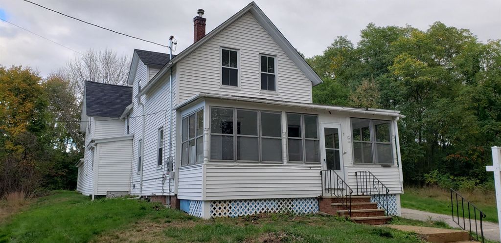 Photo of 6 Granite Street, Dover, NH 03820 (MLS # 5064868)