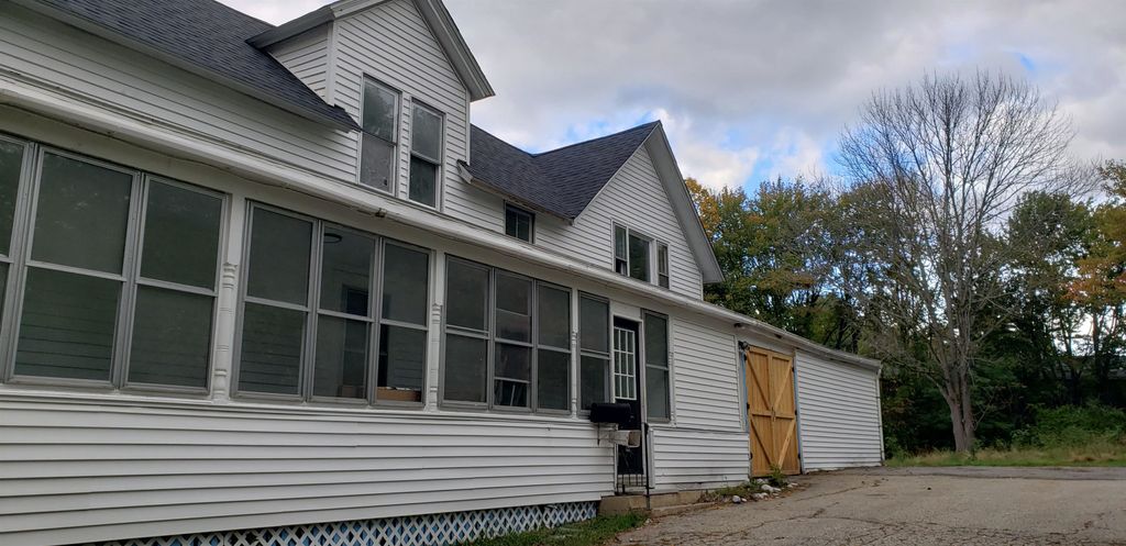 Photo of 6 Granite Street, Dover, NH 03820 (MLS # 5064868)