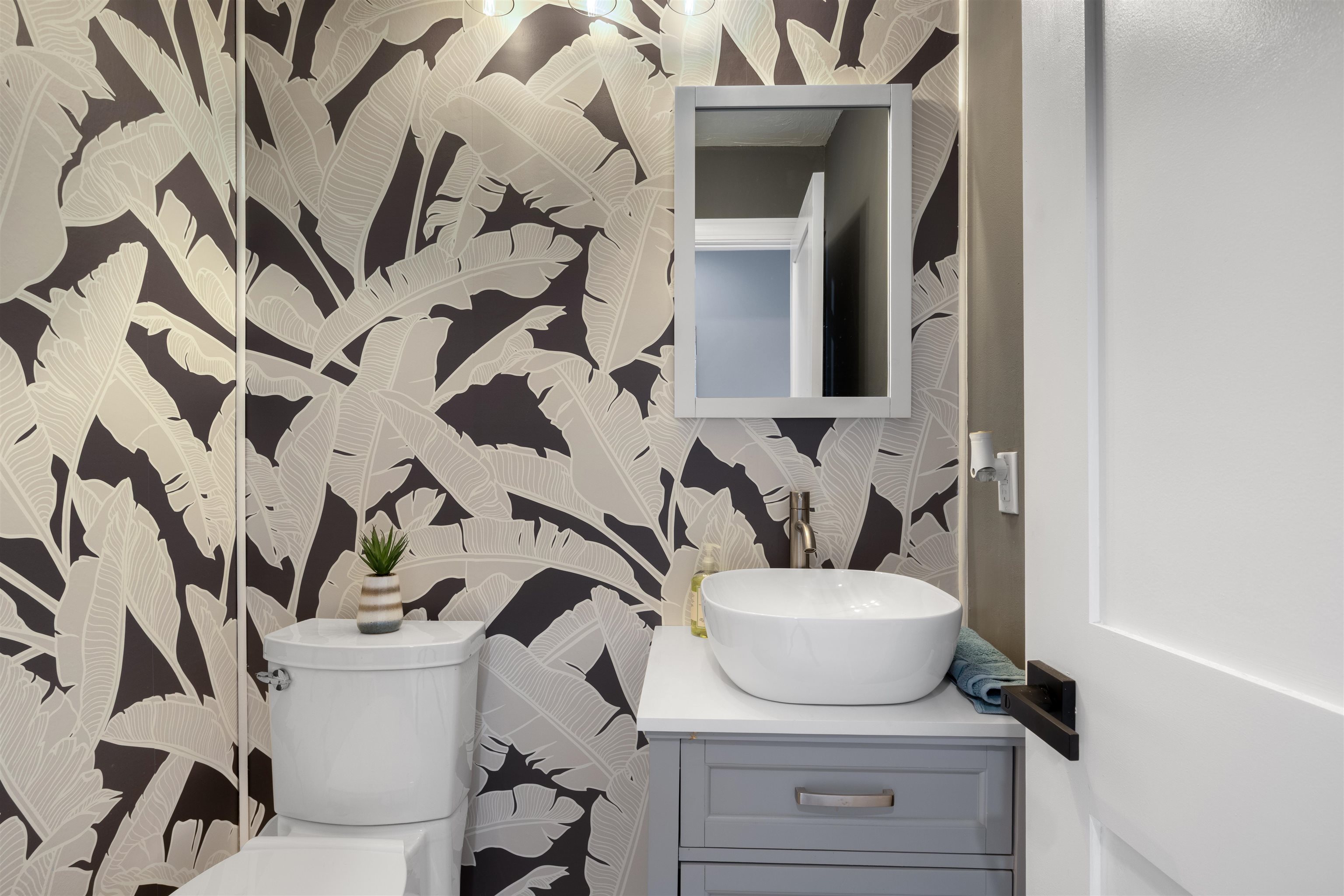 257 Weirs Boulevard 16