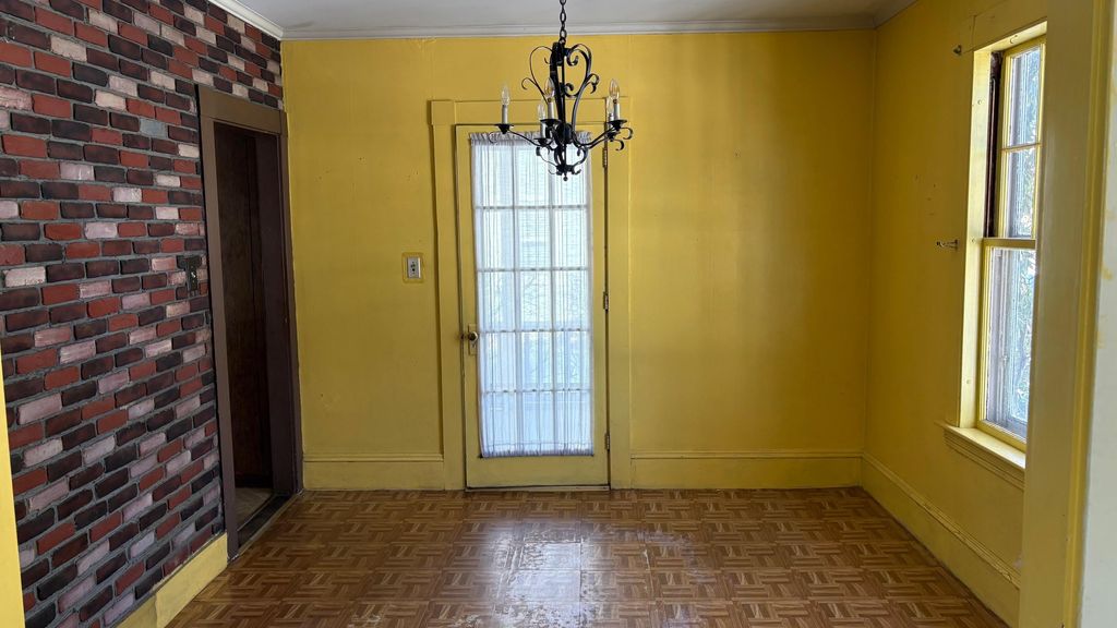 Photo of 274 Ray Street, Manchester, NH 03104 (MLS # 5078348)