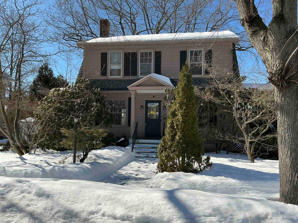 Photo of 274 Ray Street, Manchester, NH 03104 (MLS # 5078348)