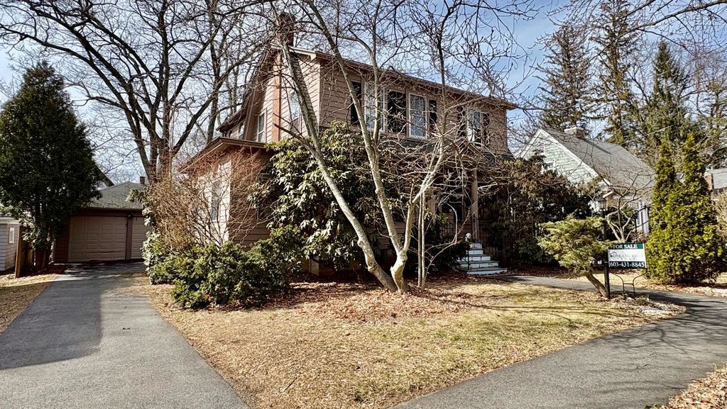 Photo of 274 Ray Street, Manchester, NH 03104 (MLS # 5078348)