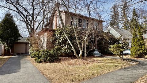 274 Ray Street Manchester NH 03104