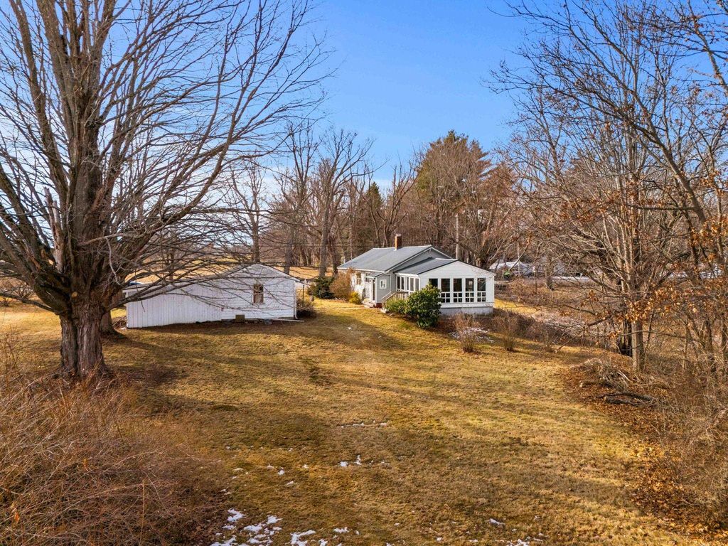 Photo of 74 College Road, Stratham, NH 03885 (MLS # 5073818)